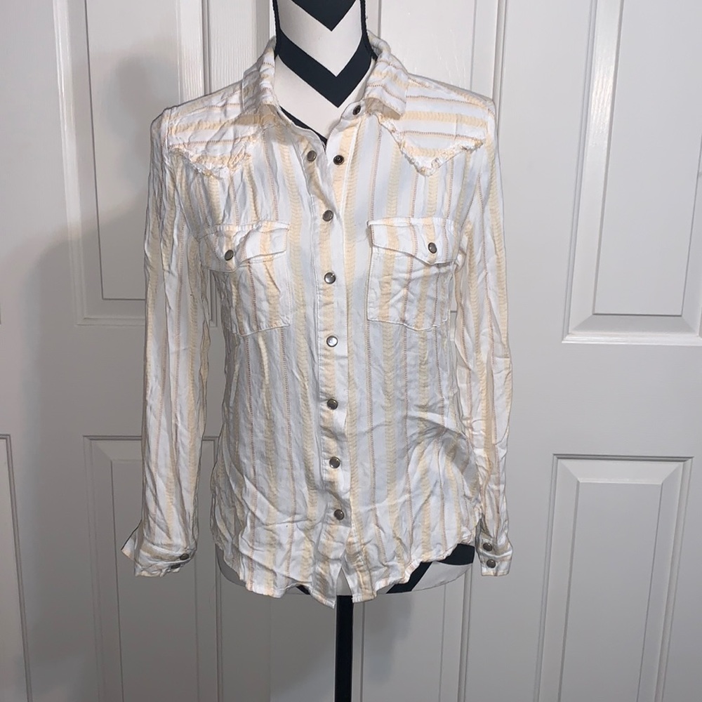IDYLLWIND Fueled by Miranda Lambert Snap Front Top
